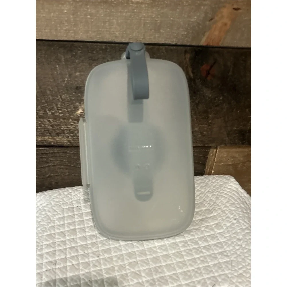 Baby Wipes Dispenser CASE Wet Storage Box Travel‎ Container Portable Holder